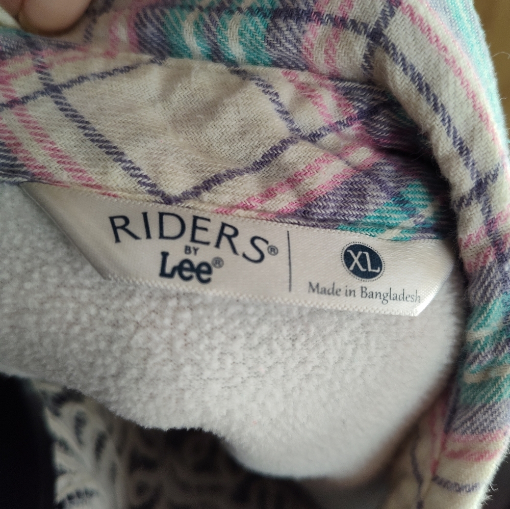 Riders By Lee Pink Flannel - image 4